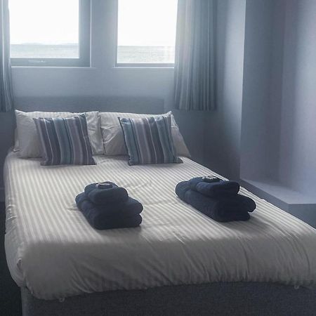 No 2 Ocean Cabins - Saundersfoot Harbour - ซอนเดอร์สฟุต ภายนอก รูปภาพ
